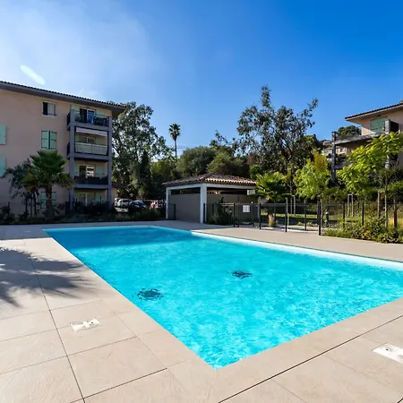 Le Clos Jardin-4 By Interhome